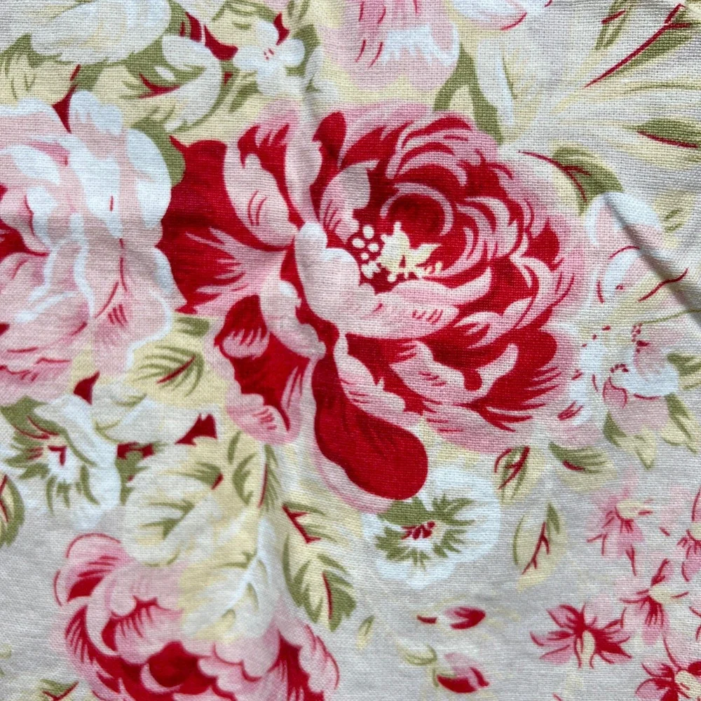 Pair Pottery Barn Ivory Rose Linen Standard Pillow Shams Pink Botanical Cottage